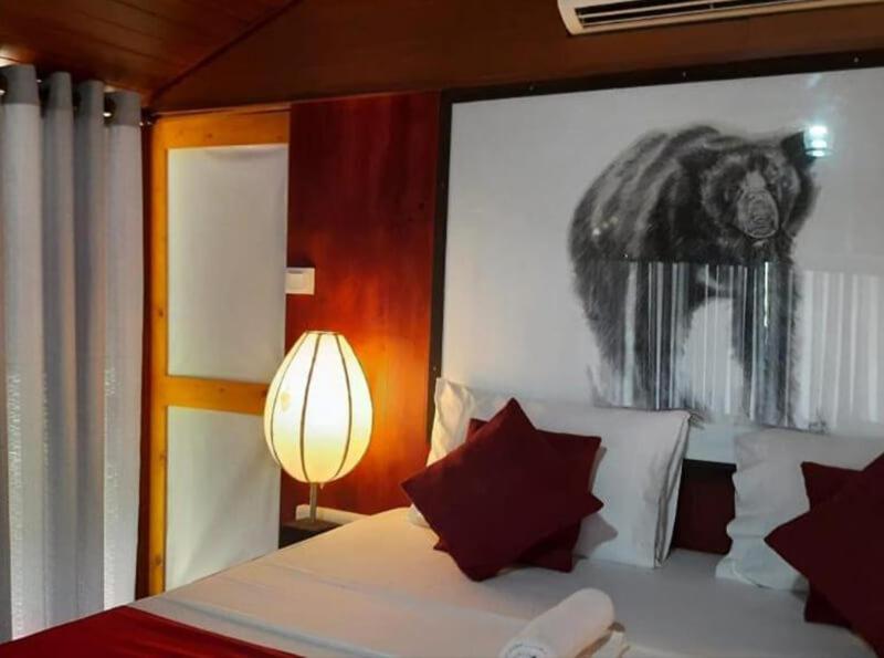 Yala Hotel Lion -Air Conditioned High Luxury Safari Camp Екстериор снимка