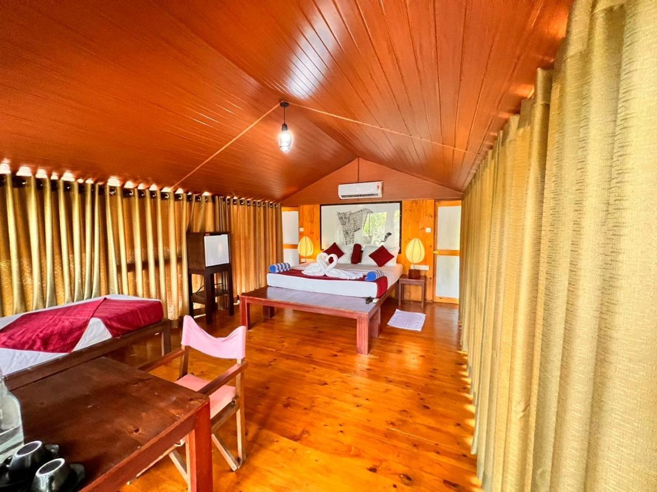 Yala Hotel Lion -Air Conditioned High Luxury Safari Camp Екстериор снимка